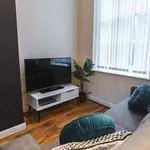 Rent 1 bedroom flat in North West England