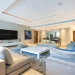 Rent 2 bedroom apartment of 227 m² in Dubai