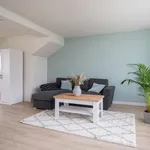 Huur 4 slaapkamer appartement van 126 m² in Almere