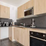 Appartement de 76 m² avec 2 chambre(s) en location à Clichy