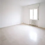 3-room flat viale Sabotino, Valletta Paiolo, Mantua