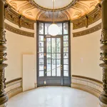 Rent 6 bedroom apartment in Barcelona