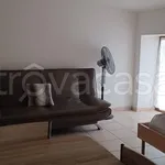 Rent 1 bedroom apartment of 35 m² in Lipomo