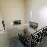 Rent 5 bedroom apartment of 130 m² in Florence