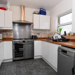 Rent 5 bedroom flat in South West England