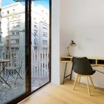 Rent a room of 150 m² in Barcelona