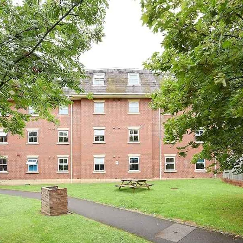 Snowdon Hall, Wrexham Student Accommodation | Amber