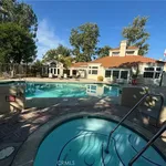 Rent 2 bedroom house of 109 m² in agoura hills