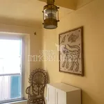 Rent 1 bedroom apartment of 65 m² in genova