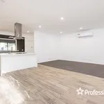 Rent 4 bedroom house of 7510 m² in  Mildura VIC 3500                        