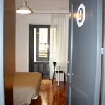 Rent 14 bedroom house in Madrid