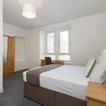 Rent 3 bedroom flat in Scotland