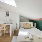 Rent a room in lisbon