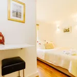 Rent 1 bedroom apartment in lisbon