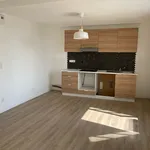 Appartement de 55 m² avec 3 chambre(s) en location à Vitr