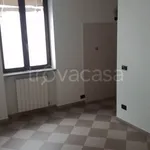 Affitto 2 camera appartamento di 45 m² in Samarate