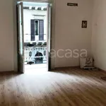 Affitto 3 camera appartamento di 75 m² in Palermo