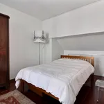 Rent 1 bedroom apartment in Paris