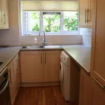 Rent 2 bedroom flat in Mole Valley