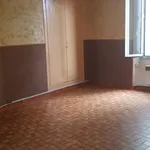 Appartement de 51 m² avec 2 chambre(s) en location à Flassans