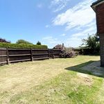 Rent 5 bedroom house in South East England