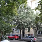 Pronajměte si 3 ložnic/e byt o rozloze 81 m² v Prague