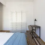 Rent 6 bedroom apartment in Barcelona