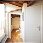 Rent 1 bedroom apartment of 60 m² in Florence