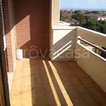 Rent 4 bedroom apartment of 98 m² in Modena