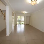 Rent 3 bedroom house in Newington