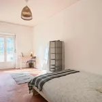 Rent a room in lisbon