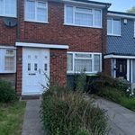 Rent 3 bedroom flat in West Midlands