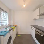 Rent 2 bedroom flat in London