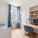 Appartement de 250 m² avec 6 chambre(s) en location à Lyon