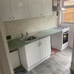 Rent 3 bedroom house in East Midlands