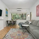 Rent 2 bedroom apartment in St Kilda