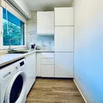 Rent 1 bedroom apartment of 39 m² in Paris