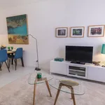 Rent 1 bedroom apartment of 40 m² in Lisbon