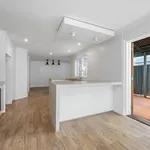 Rent 3 bedroom house in Scarborough