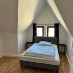 Rent a room of 90 m² in Düsseldorf