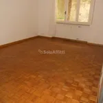 Rent 3 bedroom apartment of 129 m² in Genoa