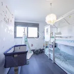 Alquilo 4 dormitorio casa de 221 m² en Valencia