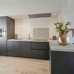 Huur 3 slaapkamer appartement van 969 m² in Amsterdam