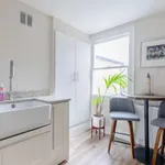 Rent 3 bedroom apartment of 95 m² in london