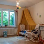 Miete 3 Schlafzimmer wohnung in Zurich