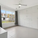 Rent 4 bedroom house in Paradise