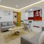 Rent a room of 87 m² in Madrid