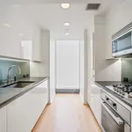 Rent 1 bedroom apartment of 93 m² in New York