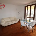 Affitto 1 camera appartamento di 73 m² in Montevarchi