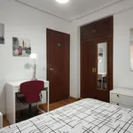 Alquilar 4 dormitorio apartamento en Madrid